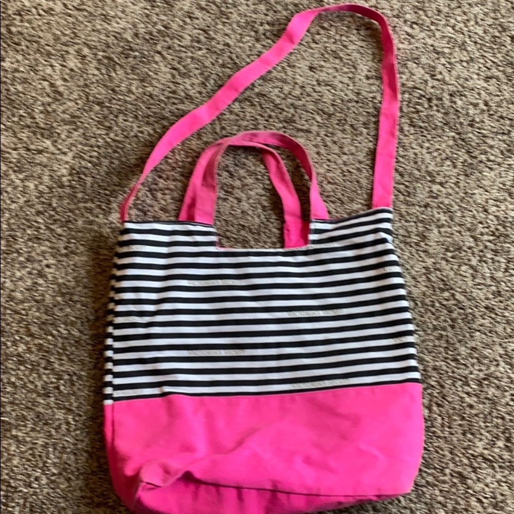 Victoria beach bag